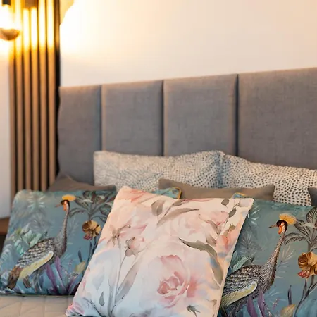 Family Garden With Free Private Parking & Playground * Riga