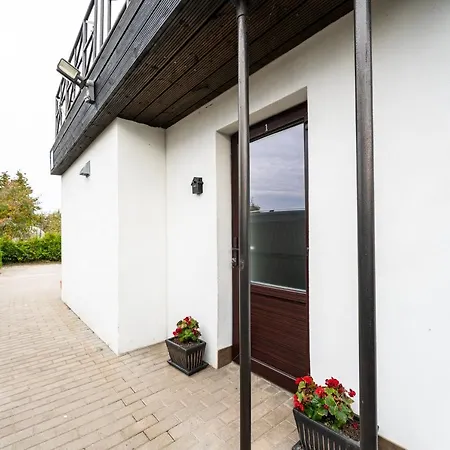 Family Garden With Free Private Parking & Playground * Рига