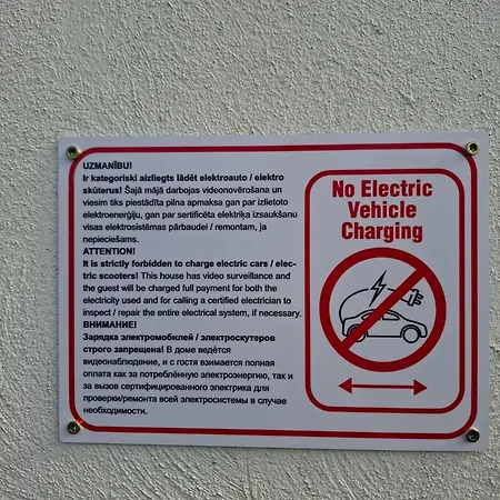 Appartement Family Garden With Free Private Parking & Playground *