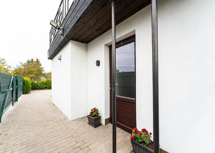 Family Garden With Free Private Parking & Playground * Riga