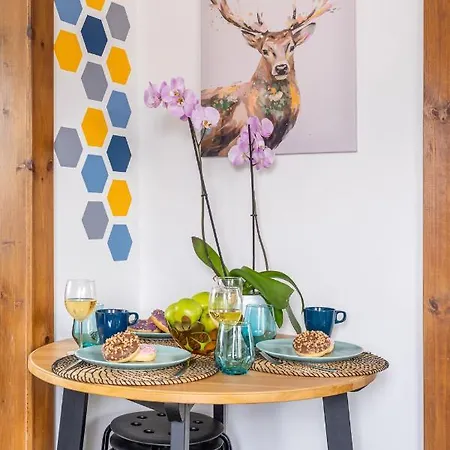 Family Garden With Free Private Parking & Playground Apartment Riga
