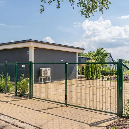 Family Garden With Free Private Parking & Playground * Riga