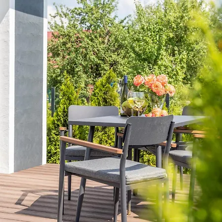 Family Garden With Free Private Parking & Playground Apartment Riga