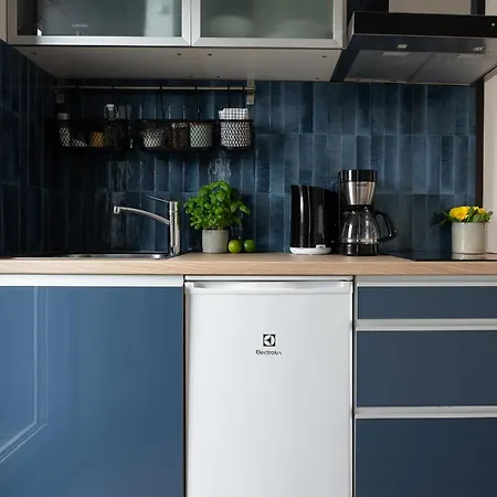 Family Garden With Free Private Parking & Playground Apartment Riga