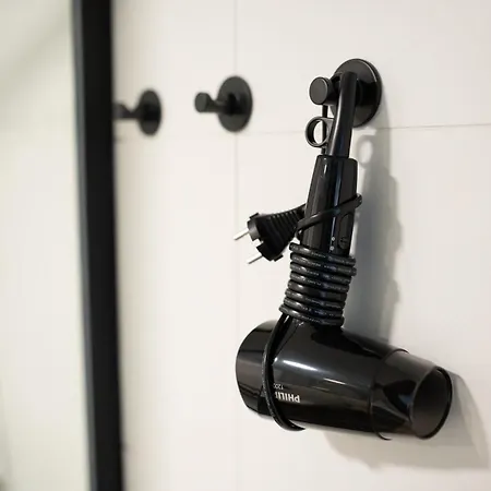 Family Garden With Free Private Parking & Playground Apartament Ryga