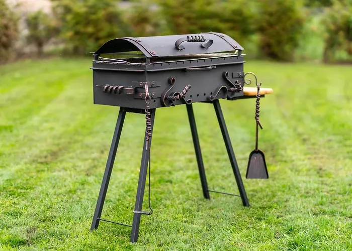 Apartment Family Garden With Free Private Parking & Playground *